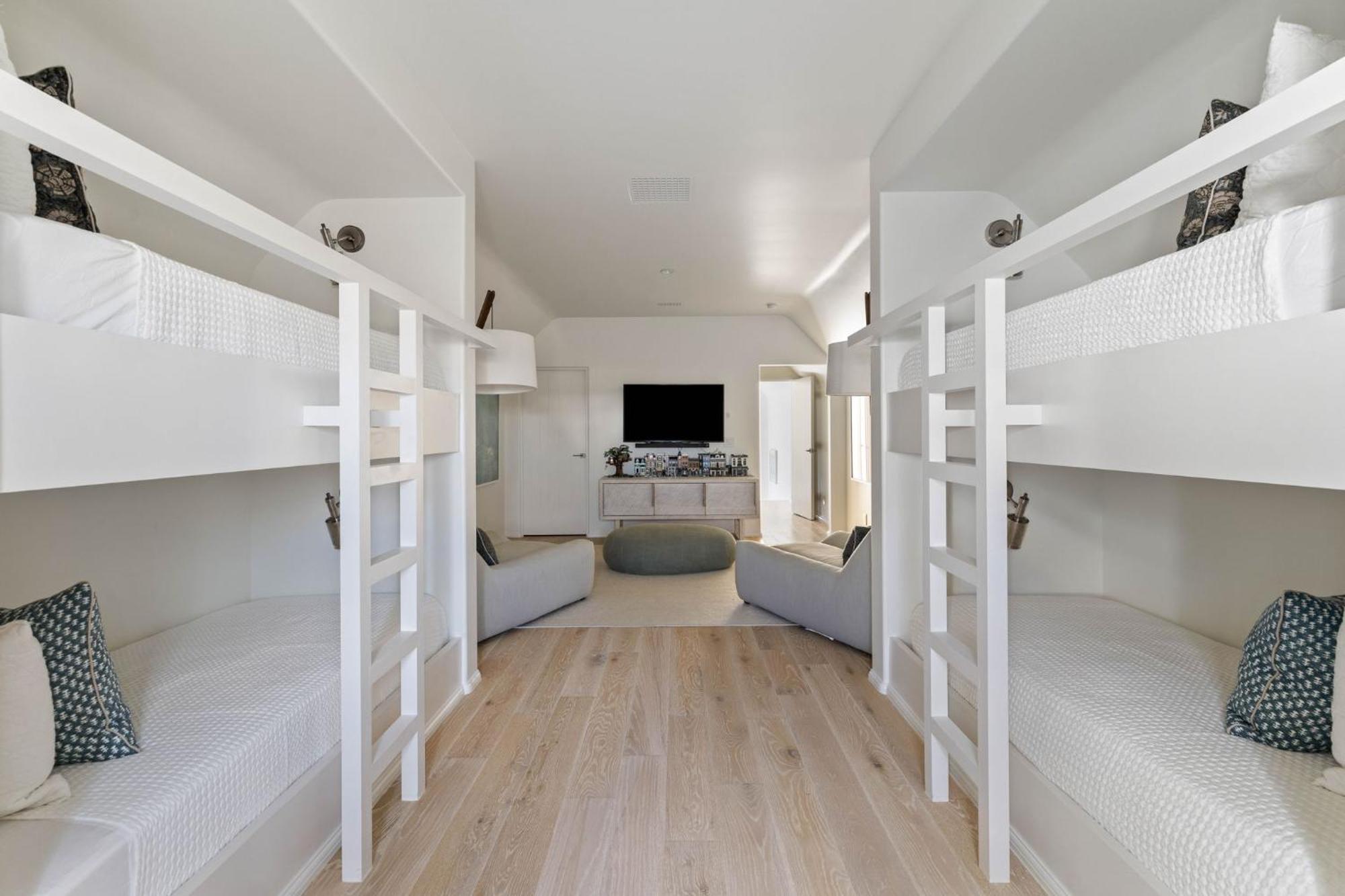 Kaiya Beach Resort Inlet Beach Quarto foto